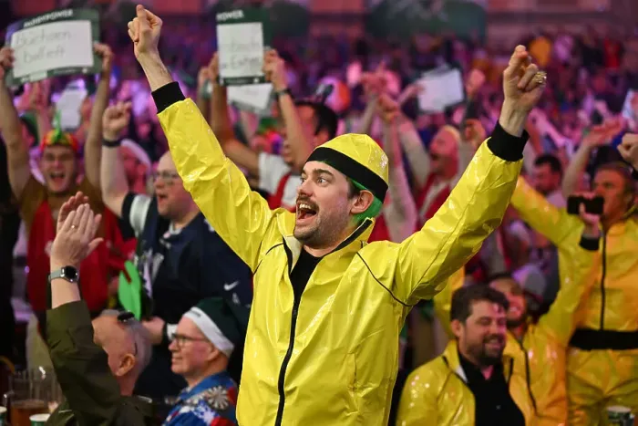 Framed Print : The Paddy Power PDC World Darts Championships 2024. Alexandra Palace Framed Print : The Paddy Power PDC World Darts Championships 2024. Alexandra Palace