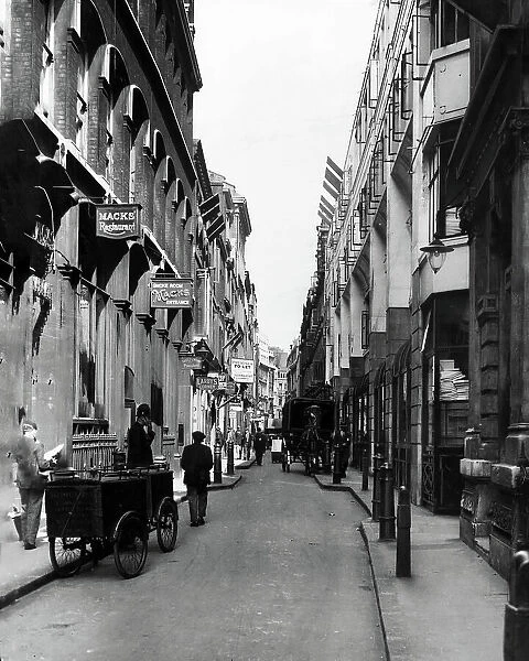 Paternoster Row in the City of London 1933