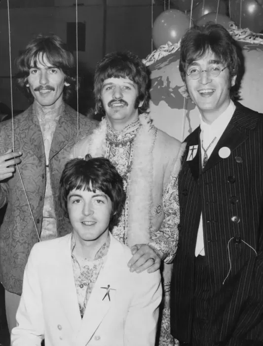 Framed Print : Paul McCartney, George Harrison, Ringo Starr and John Lennon Framed Print : Paul McCartney, George Harrison, Ringo Starr and John Lennon