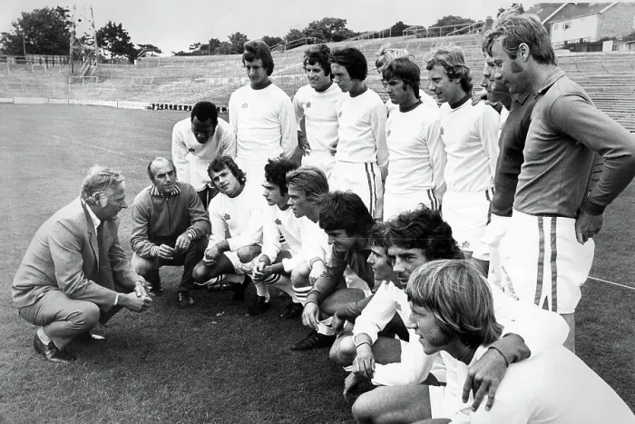 Framed Print : Peter Taylor talks to the Brighton & Hove Albion team on the Goldstone Ground pitch 1974 Framed Print : Peter Taylor talks to the Brighton & Hove Albion team on the Goldstone Ground pitch 1974