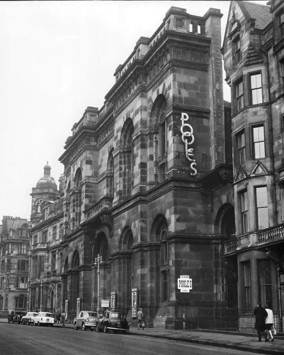 Framed Print : Pooles Synod Hall Cinema, Edinburgh, 1961 Framed Print : Pooles Synod Hall Cinema, Edinburgh, 1961