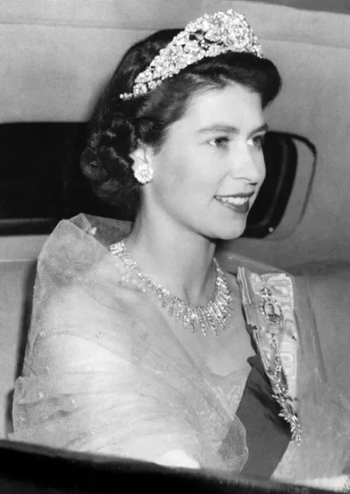 Framed Print : Princess Elizabeth in 1951 Framed Print : Princess Elizabeth in 1951