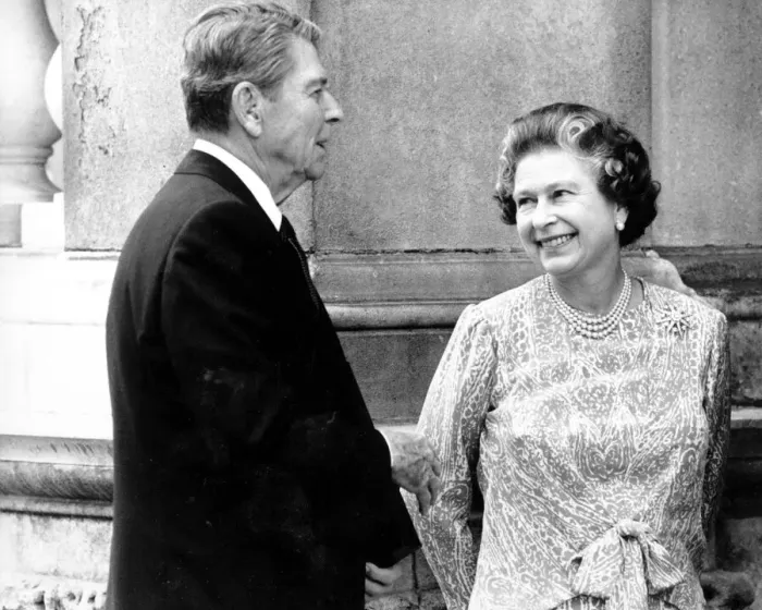 Framed Print : Queen Elizabeth II with President Ronald Reagan Framed Print : Queen Elizabeth II with President Ronald Reagan