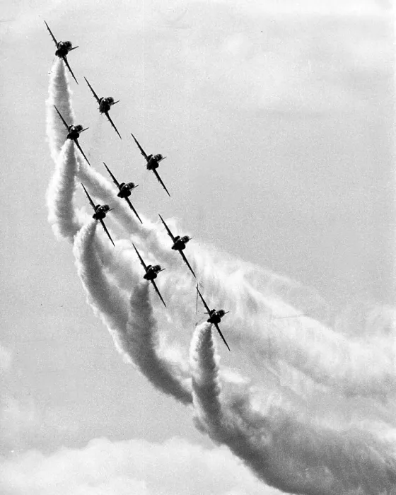Framed Print : Red Arrows air display team in action, 1988 Framed Print : Red Arrows air display team in action, 1988