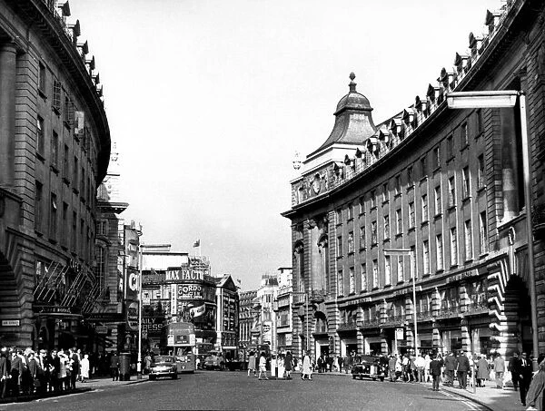 Regent Street 1968. Regent Street looking towards Piccadilly Circus with Swan