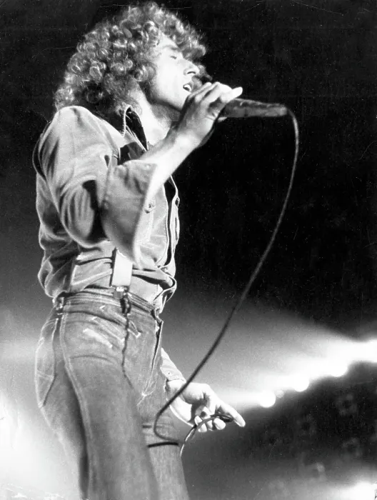 Framed Print : Roger Daltrey of The Who on stage 1975 Framed Print : Roger Daltrey of The Who on stage 1975