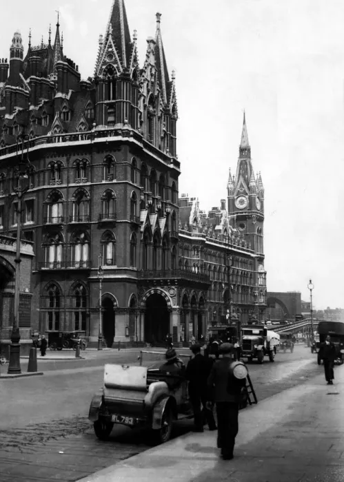 Framed Print : St Pancras 1931 Framed Print : St Pancras 1931