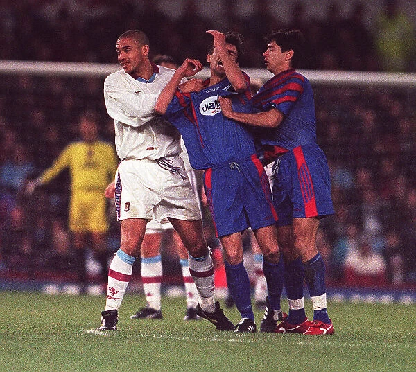 Stan Collymore in a UEFA cup against Bucharest 1997