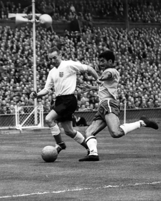 Framed Print : Stanley Matthews playing in England v Brazil international friendly match at Wembley