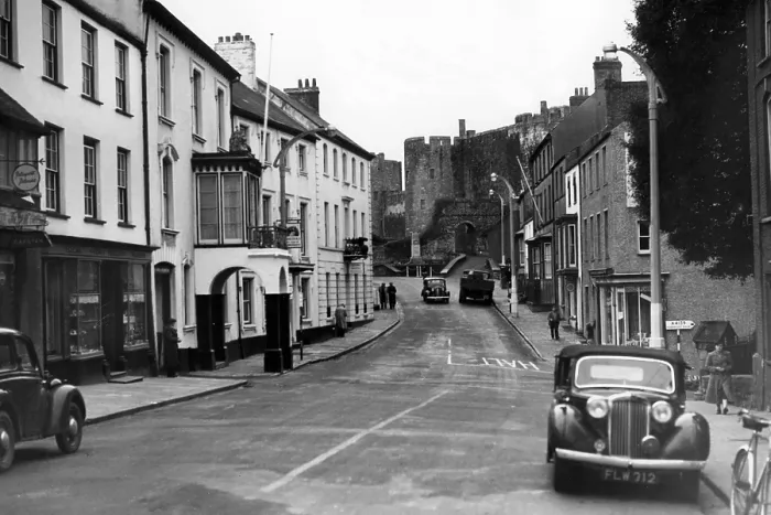 Framed Print : Street scene in Pembroke 1952 Framed Print : Street scene in Pembroke 1952