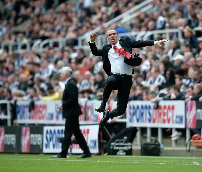 Framed Print : Sunderland's manager Paolo Di Canio during the match between Newcastle v Sunderland Framed Print : Sunderland's manager Paolo Di Canio during the match between Newcastle v Sunderland