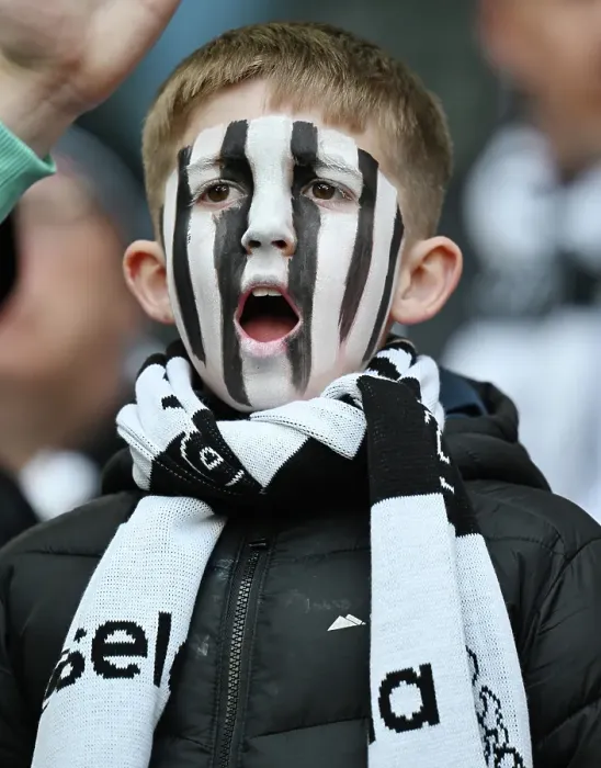 Framed Print : Toon Fans at Carabao Cup final 2025, Wembley. Liverpool 1 v Newcastle 2