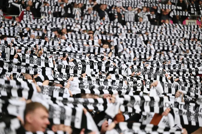 Framed Print : Toon Fans at Carabao Cup final 2025, Wembley. Liverpool 1 v Newcastle 2