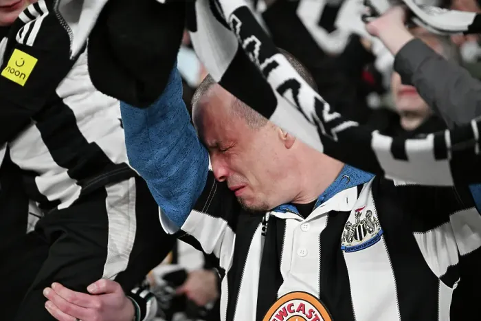 Framed Print : Toon Fans at Carabao Cup final 2025, Wembley. Liverpool 1 v Newcastle 2