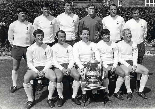 Tottenham Hotspur Team Photocall 1967 / 68