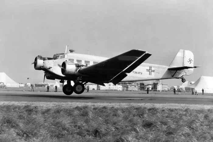 Framed Print : A wartime Junkers JU 52, arriving at Biggin Hill, 1978 Framed Print : A wartime Junkers JU 52, arriving at Biggin Hill, 1978