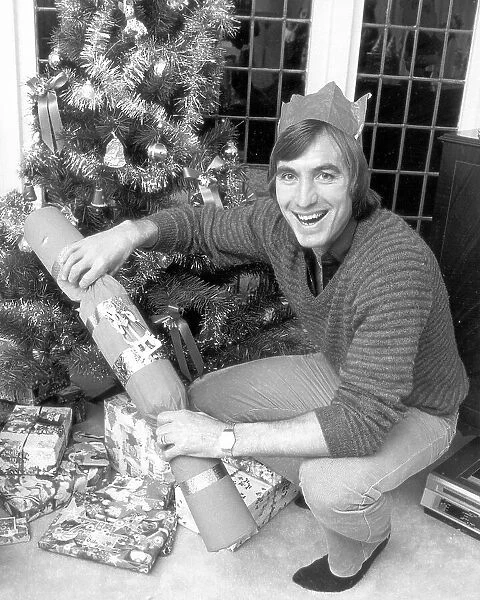 West Ham captain Billy Bonds at home at Christmas