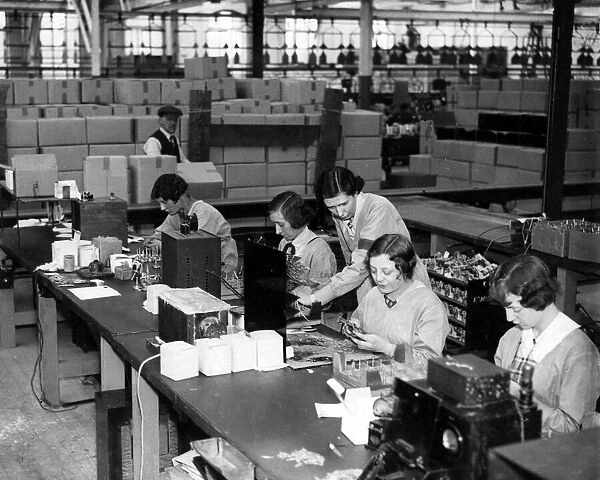 Women at work in the Ferranti Radio works