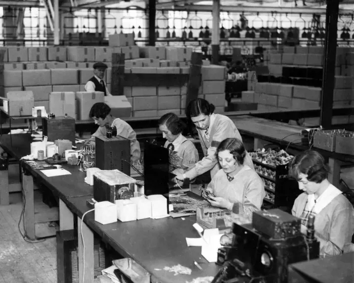 Framed Print : Women at work in the Ferranti Radio works Framed Print : Women at work in the Ferranti Radio works
