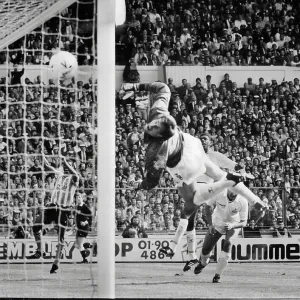 1987 FA Cup Final Print: Coventry City vs Tottenham Hotspur 1987 FA Cup Final Print: Coventry City vs Tottenham Hotspur