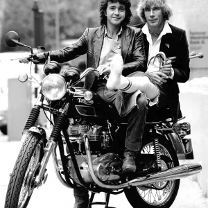 Actor / Singer David Essex and Racing Driver James Hunt Actor / Singer David Essex and Racing Driver James Hunt