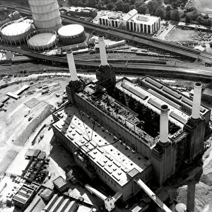 Aerial view of Battersea Power Station in 1988