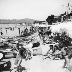 The beach at Juan-Les-Pins, 1931 The beach at Juan-Les-Pins, 1931