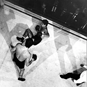 Billy Walker v Jose Menno, heavyweight fight at the Royal Albert Hall