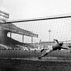 Bobby Charlton scores past Bert Trautmann 1958