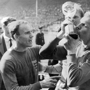 Finale de la Coupe du monde d'Angleterre 1966 Bobby Moore et photos souvenirs de l'équipe - France