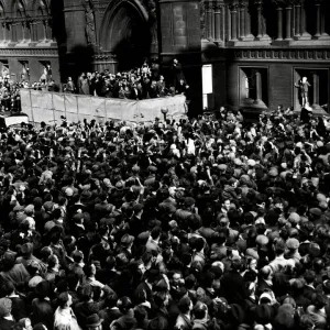 Bradford Northern arrive home with the Rugby League Cup 1949 Bradford Northern arrive home with the Rugby League Cup 1949