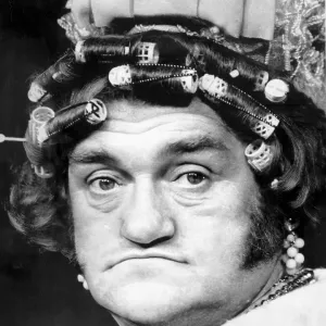 Comedian Les Dawson in panto Comedian Les Dawson in panto