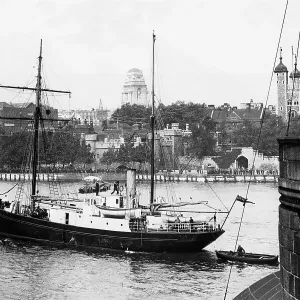 The Ernest Shackleton Quest expedition to Antarctica, sets sail from London, 1921 The Ernest Shackleton Quest expedition to Antarctica, sets sail from London, 1921