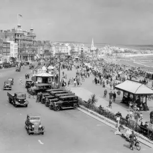 Black and white photograph print of The Esplanade, Weymouth, Dorset in 1935 Black and white photograph print of The Esplanade, Weymouth, Dorset in 1935