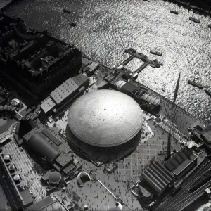 El Festival de Gran Bretaña 1951. Una vista aérea que muestra el Domo o. El Festival de Gran Bretaña 1951. Una vista aérea que muestra el Domo o.