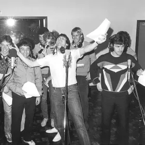 Frank Stapleton and his his Manchester United team mates recording a song 1983 Frank Stapleton and his his Manchester United team mates recording a song 1983