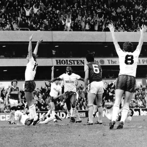 Gary Mabbutt (left) and Garth Crooks (centre) celebrate Spurs first goal. Tottenham Hotspur v West Ham United Gary Mabbutt (left) and Garth Crooks (centre) celebrate Spurs first goal. Tottenham Hotspur v West Ham United