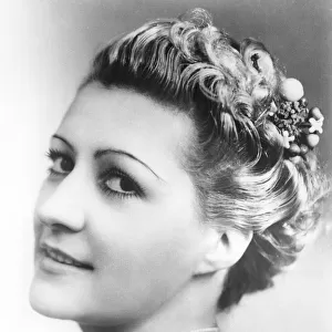 Hair style, 1937