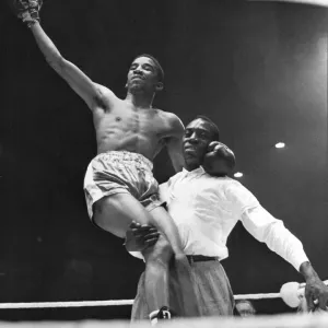 Lightweight Boxing Print: Doug Vaillant Celebrating Lightweight Boxing Print: Doug Vaillant Celebrating
