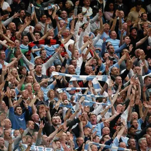 Man city fans celebrate 1-6 win at Old Trafford 2011 Man city fans celebrate 1-6 win at Old Trafford 2011