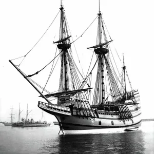 Mayflower II, sailing ship replica of the original Mayflower, to sail from Plymouth, Devon, to Plymouth U.S.A Mayflower II, sailing ship replica of the original Mayflower, to sail from Plymouth, Devon, to Plymouth U.S.A