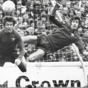 Peter Bonetti, goalkeeper, and John Hollins, both of Chelsea FC Peter Bonetti, goalkeeper, and John Hollins, both of Chelsea FC