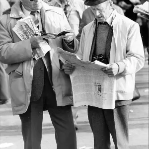 Racegoers at Cheltenham racecourse Racegoers at Cheltenham racecourse