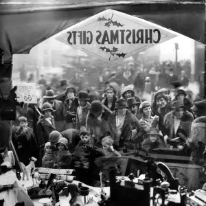 Selfridges Christmas 1932 Print Selfridges Christmas 1932 Print