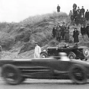 Sir Henry Segrave Beating the world speed record on 16 March 1926 Sir Henry Segrave Beating the world speed record on 16 March 1926