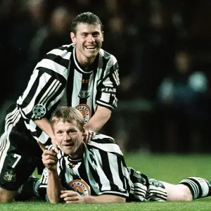 Stuart Pearce and Robert Lee European Champions league 1997/98 Stuart Pearce and Robert Lee European Champions league 1997/98