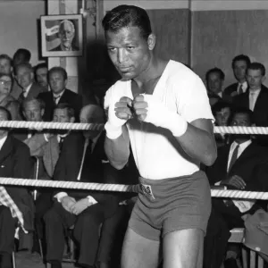 Sugar Ray Robinson Boxing Print 1962 Sugar Ray Robinson Boxing Print 1962