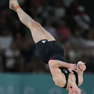Luke Whitehouse Print - Paris 2024 Floor Final Luke Whitehouse Print - Paris 2024 Floor Final