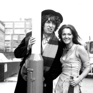 Tom Baker and Louise Jameson Print (Doctor Who) 1977