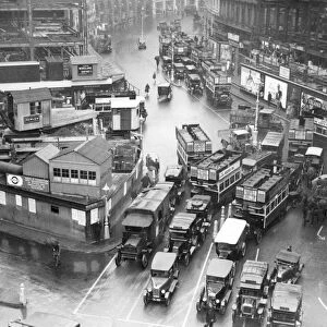 Traffic at Piccadilly Circus